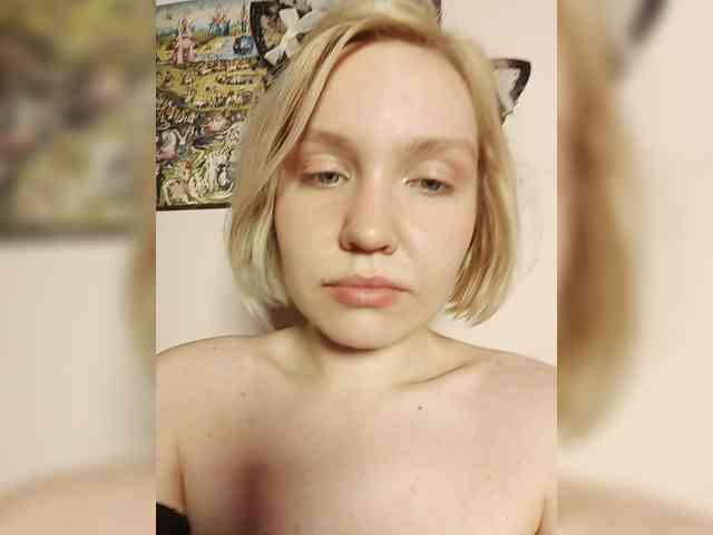 LadyAnny webcam