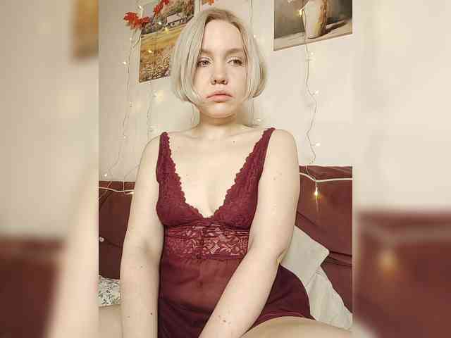 LadyAnny webcam