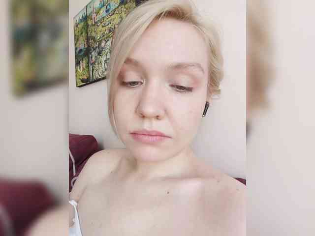 LadyAnny webcam