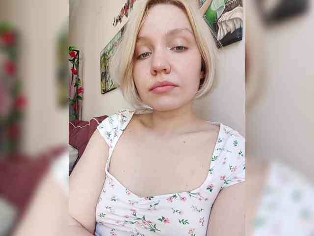 LadyAnny webcam