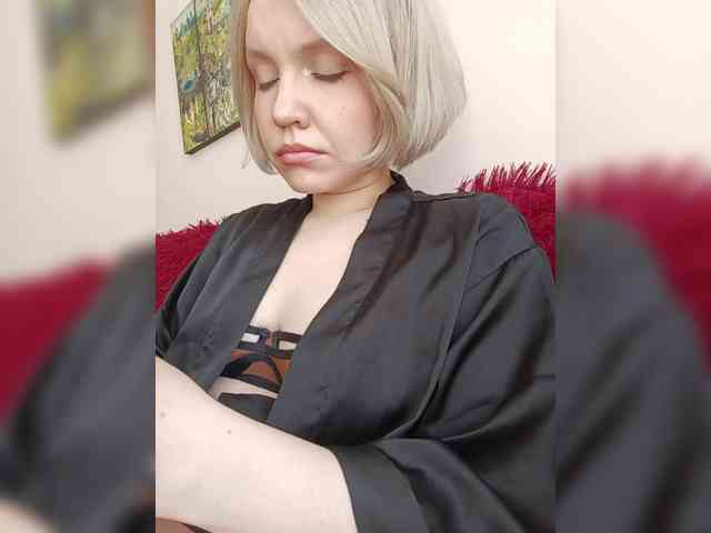 LadyAnny webcam