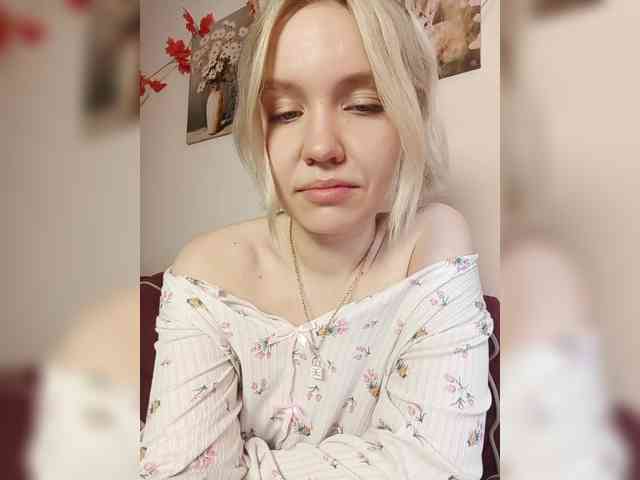 LadyAnny webcam