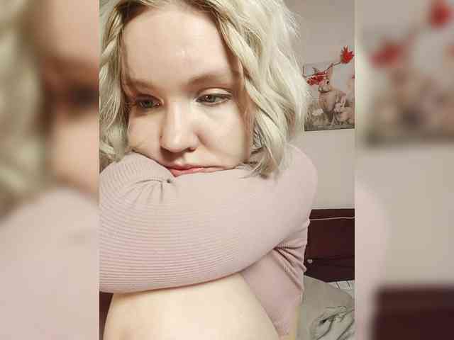 LadyAnny webcam