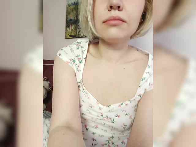 LadyAnny webcam