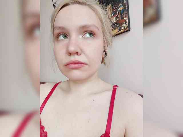 LadyAnny webcam