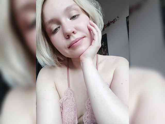 LadyAnny webcam