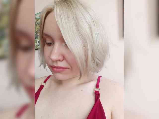 LadyAnny webcam