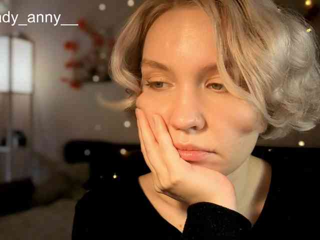 LadyAnny webcam