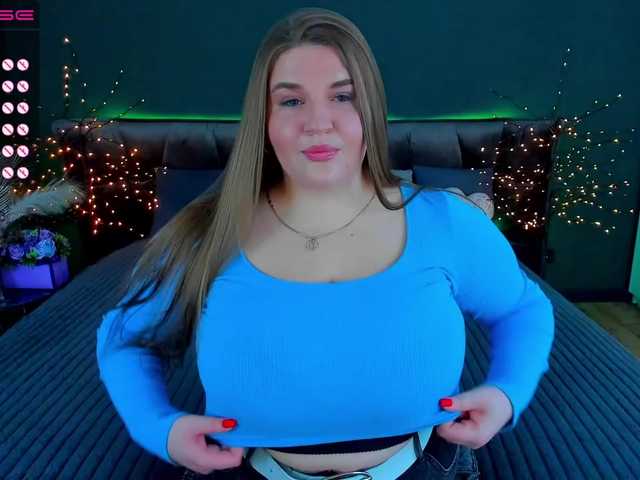 Adele-sugar's BongaCams show and profile