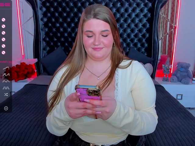 Adele-sugar's BongaCams show and profile