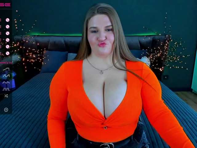 Adele-sugar Live Cam on BongaCams