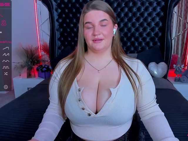 Adele-sugar's BongaCams show and profile
