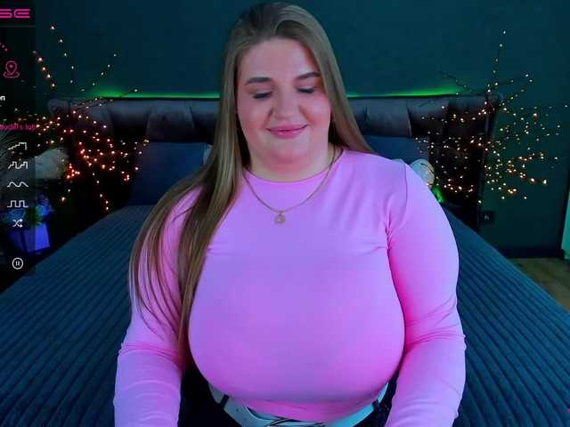 Adele-sugar's BongaCams show and profile