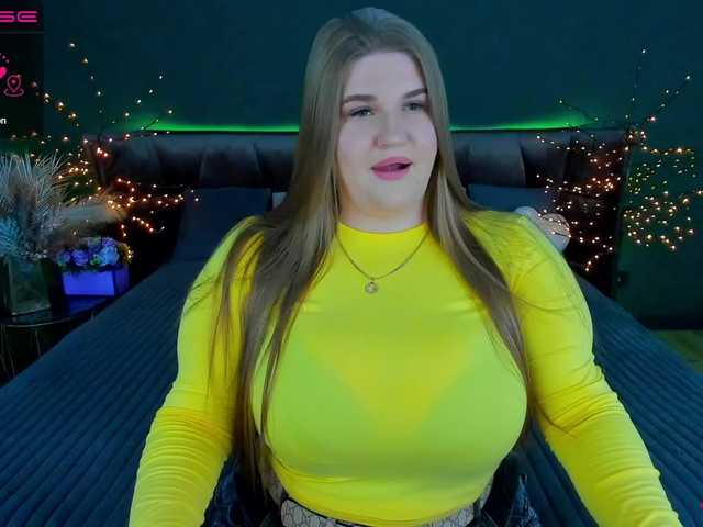 Adele-sugar's BongaCams show and profile