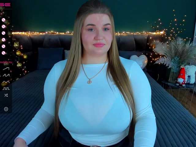 Adele-sugar's BongaCams show and profile
