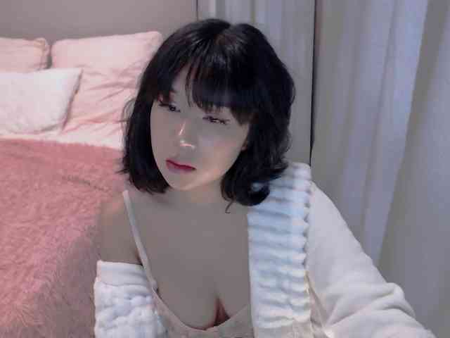 LucyLiu webcam