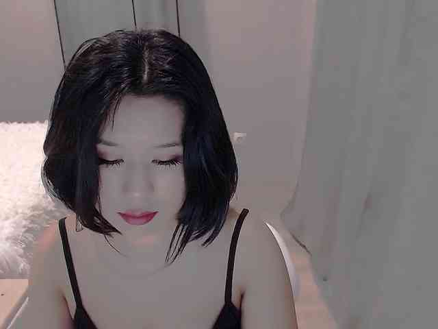 LucyLiu webcam