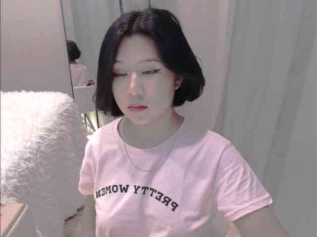 LucyLiu webcam