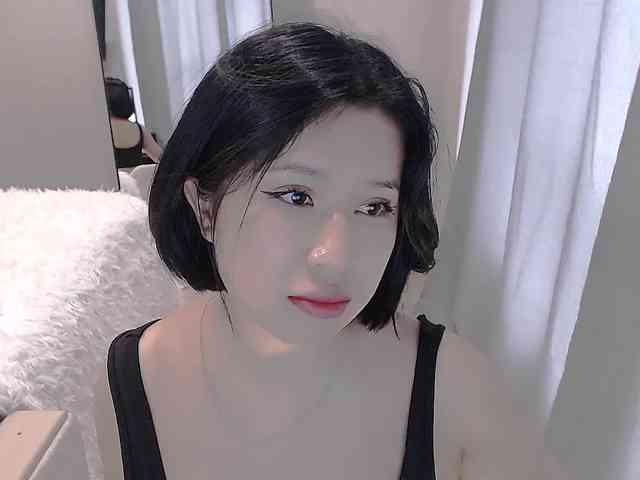LucyLiu webcam