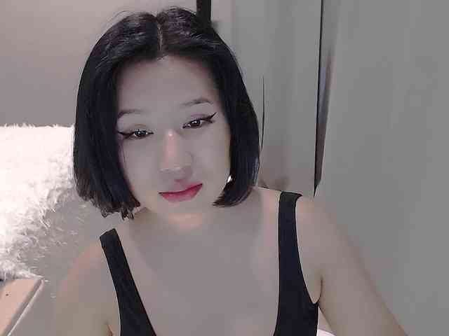 LucyLiu webcam
