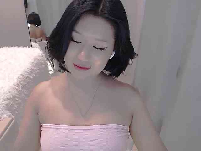 LucyLiu webcam