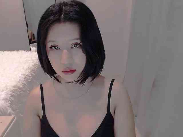 LucyLiu webcam