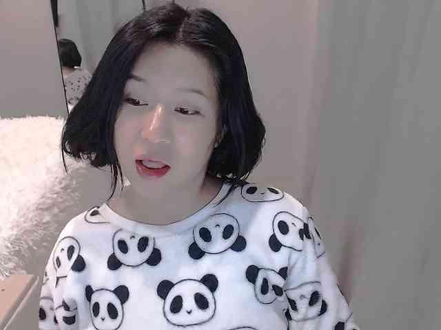 LucyLiu webcam