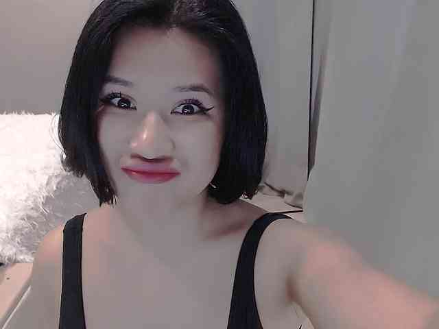 LucyLiu webcam