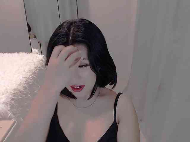 LucyLiu webcam