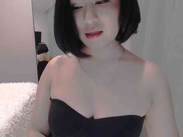 LucyLiu webcam