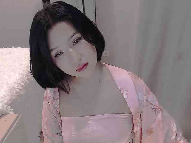 LucyLiu webcam