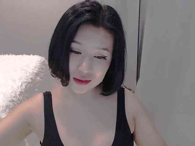 LucyLiu webcam