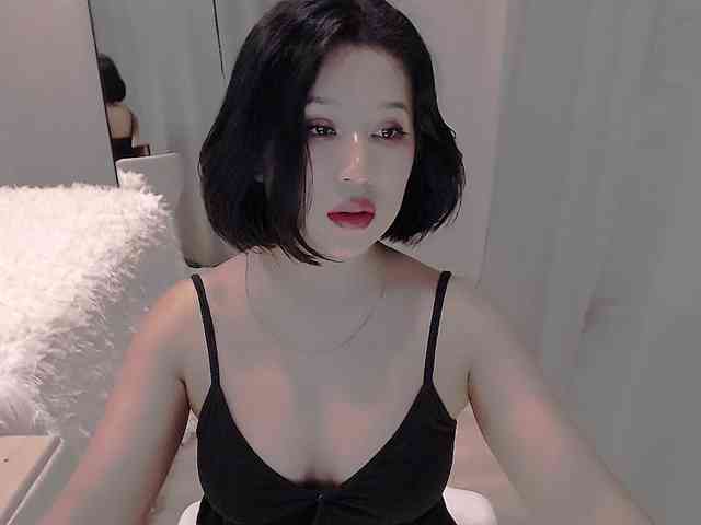 LucyLiu webcam