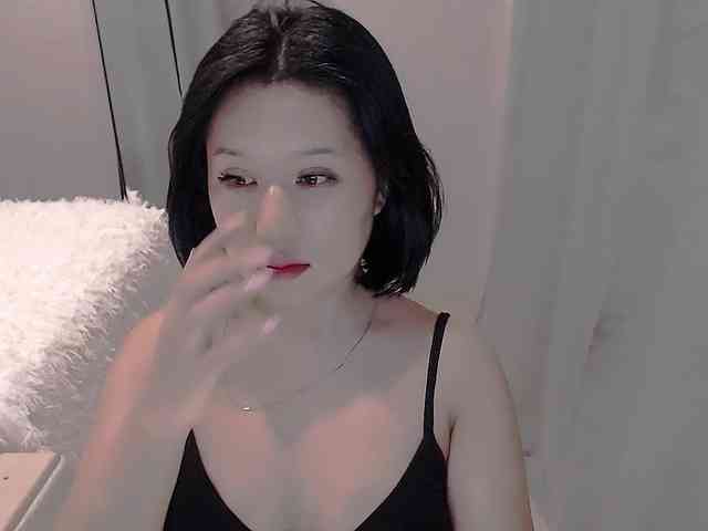 LucyLiu webcam