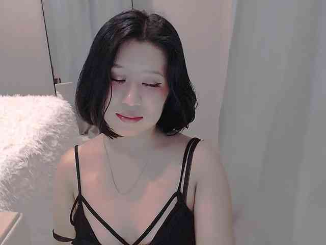 LucyLiu webcam