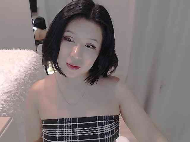 LucyLiu webcam