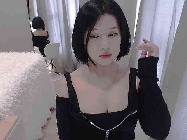 LucyLiu webcam