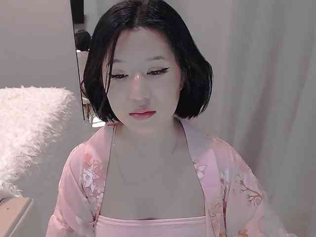 LucyLiu webcam