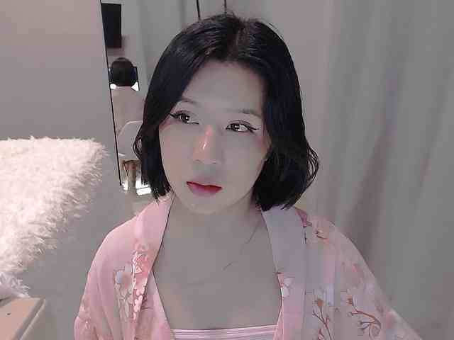 LucyLiu webcam