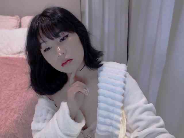 LucyLiu webcam