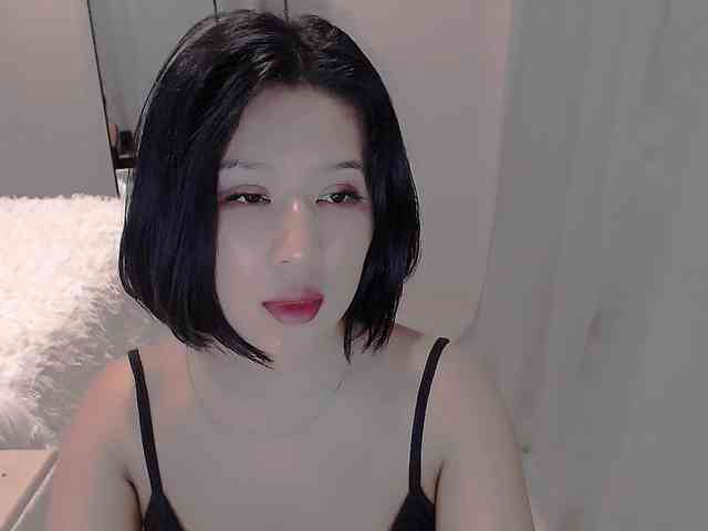 LucyLiu webcam