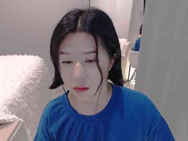 LucyLiu webcam