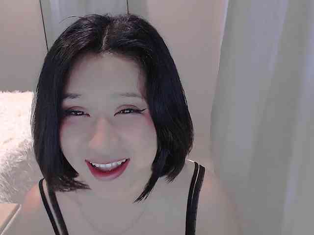 LucyLiu webcam
