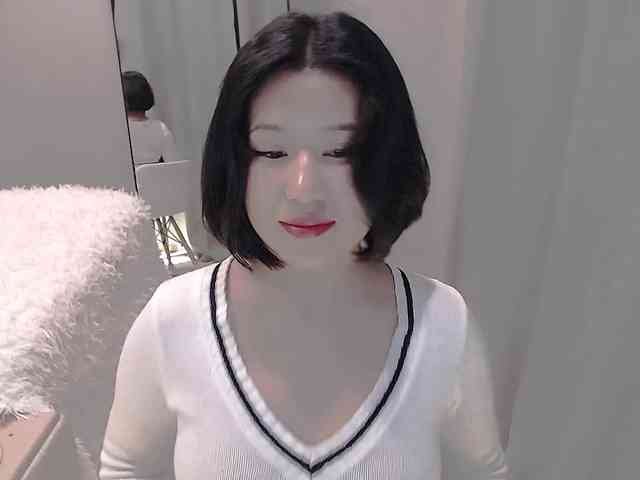 LucyLiu webcam