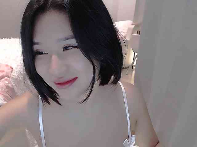 LucyLiu webcam