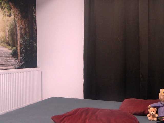 sofialiuba's BongaCams show and profile