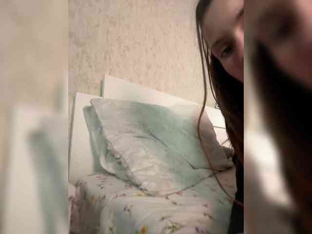 LornaParty webcam