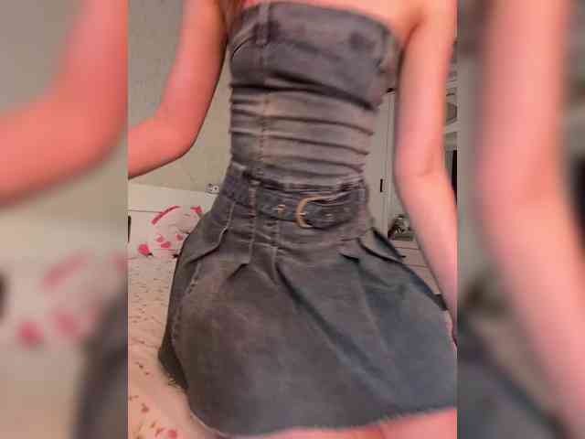 LornaParty webcam