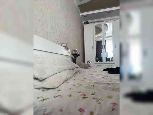 LornaParty webcam
