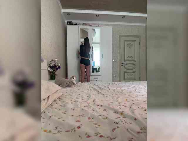 LornaParty webcam